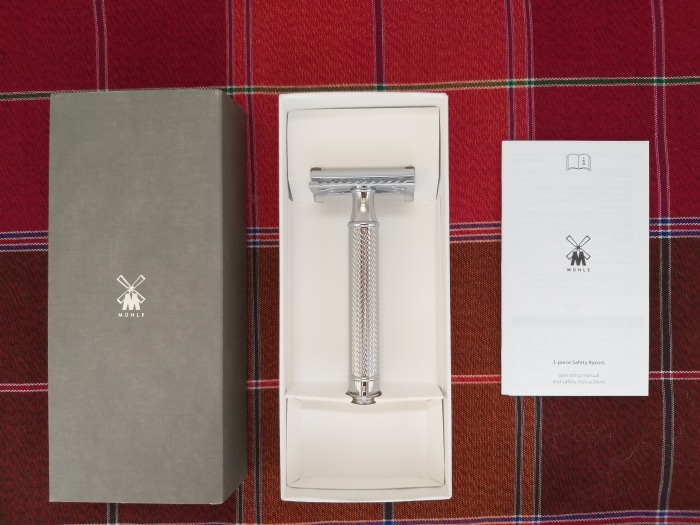 Muhle R89 traditional razor and box and instructions