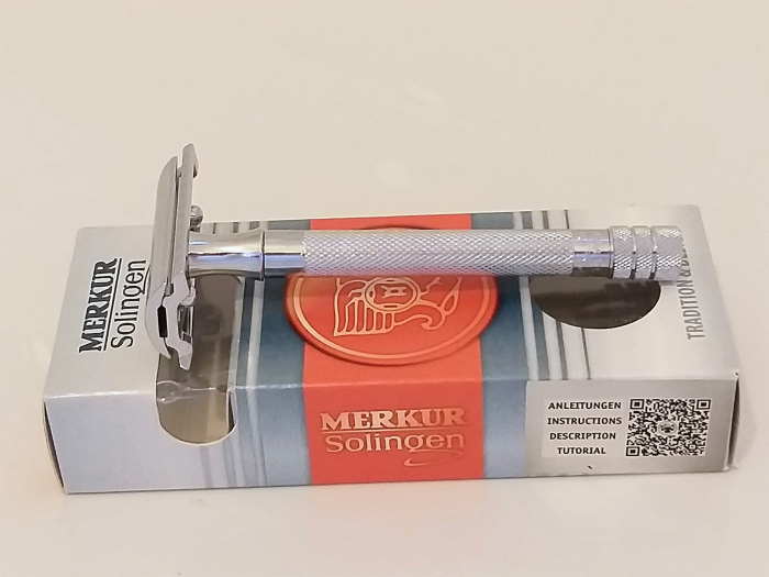 Merkur 23c safety razor on its box