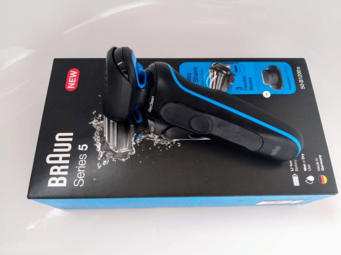 Braun series 5 shaver on its box