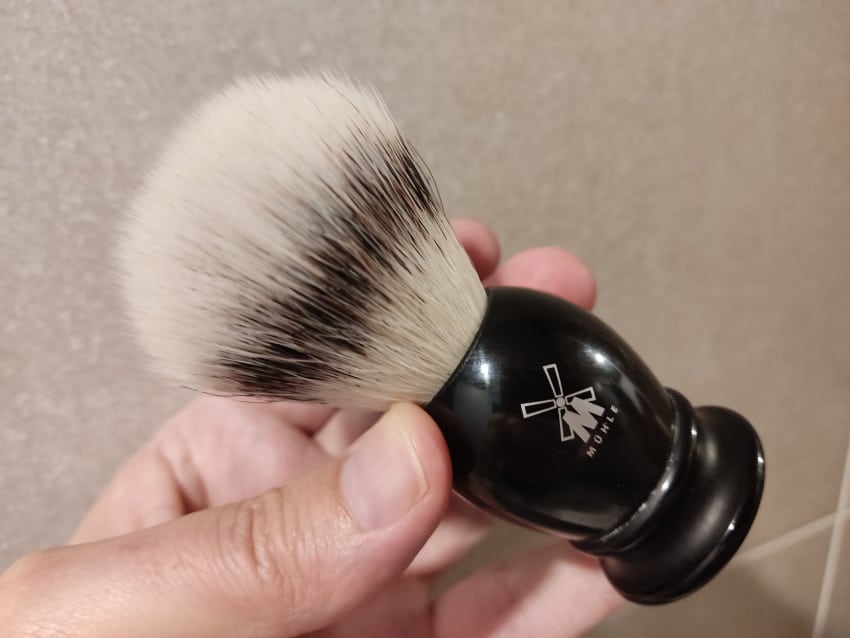 Muhle synthetic shaving brush