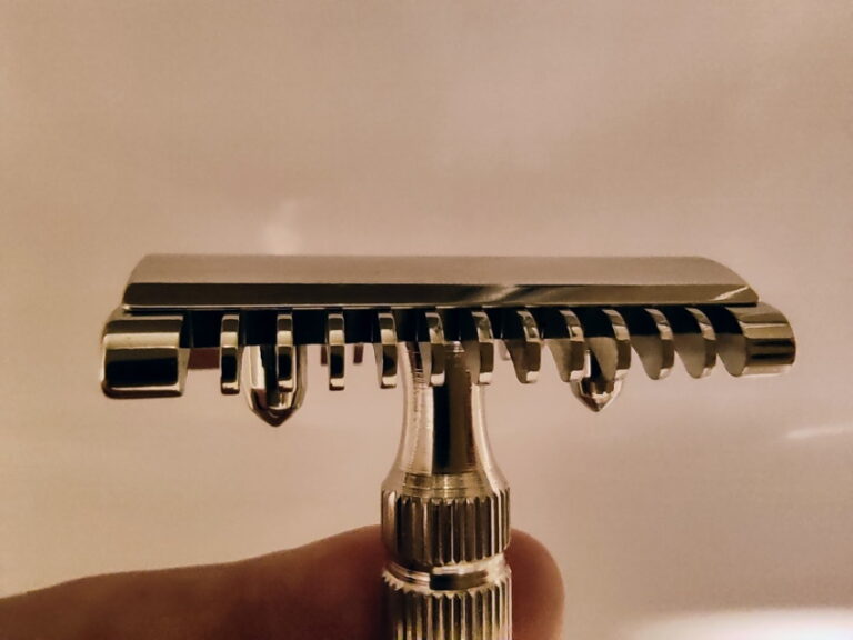 Fatip Piccolo (Open Comb) Razor Review Small But Efficient Shaving Advisor