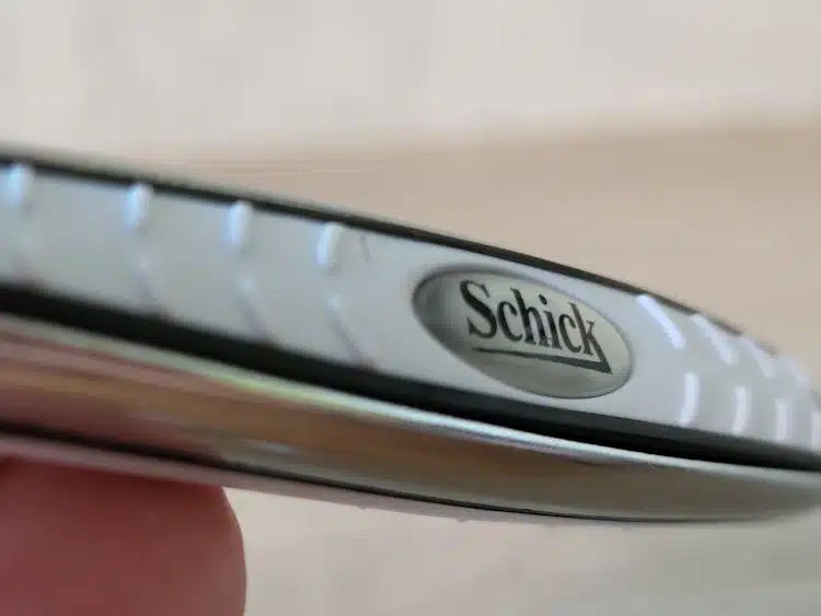 close up of Schick Quattro Titanium handle grip
