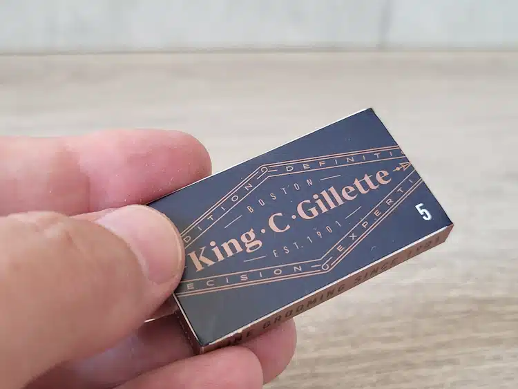 pack of 5 King C. Gillette safety razor blades held in hand