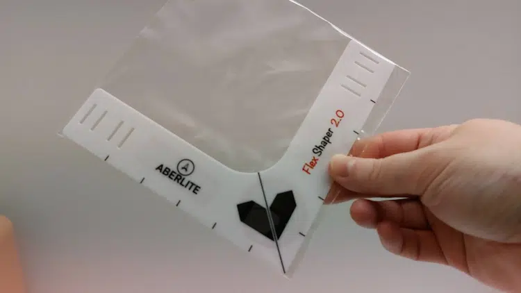 Aberlite Flexshaper 2.0 in packaging held in hand