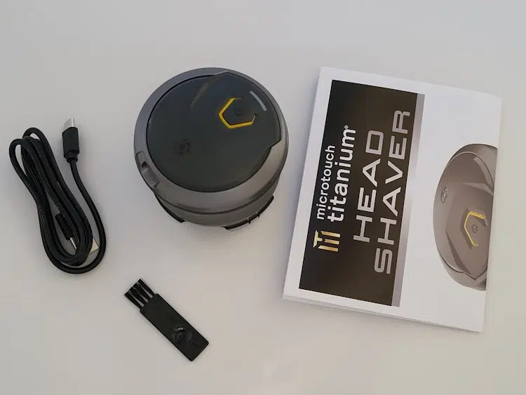 Microtouch Titanium Head Shaver unboxed with all of its components
