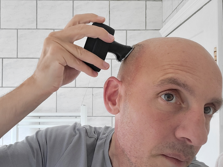 using trimmer on Flexseries Pro head shaver