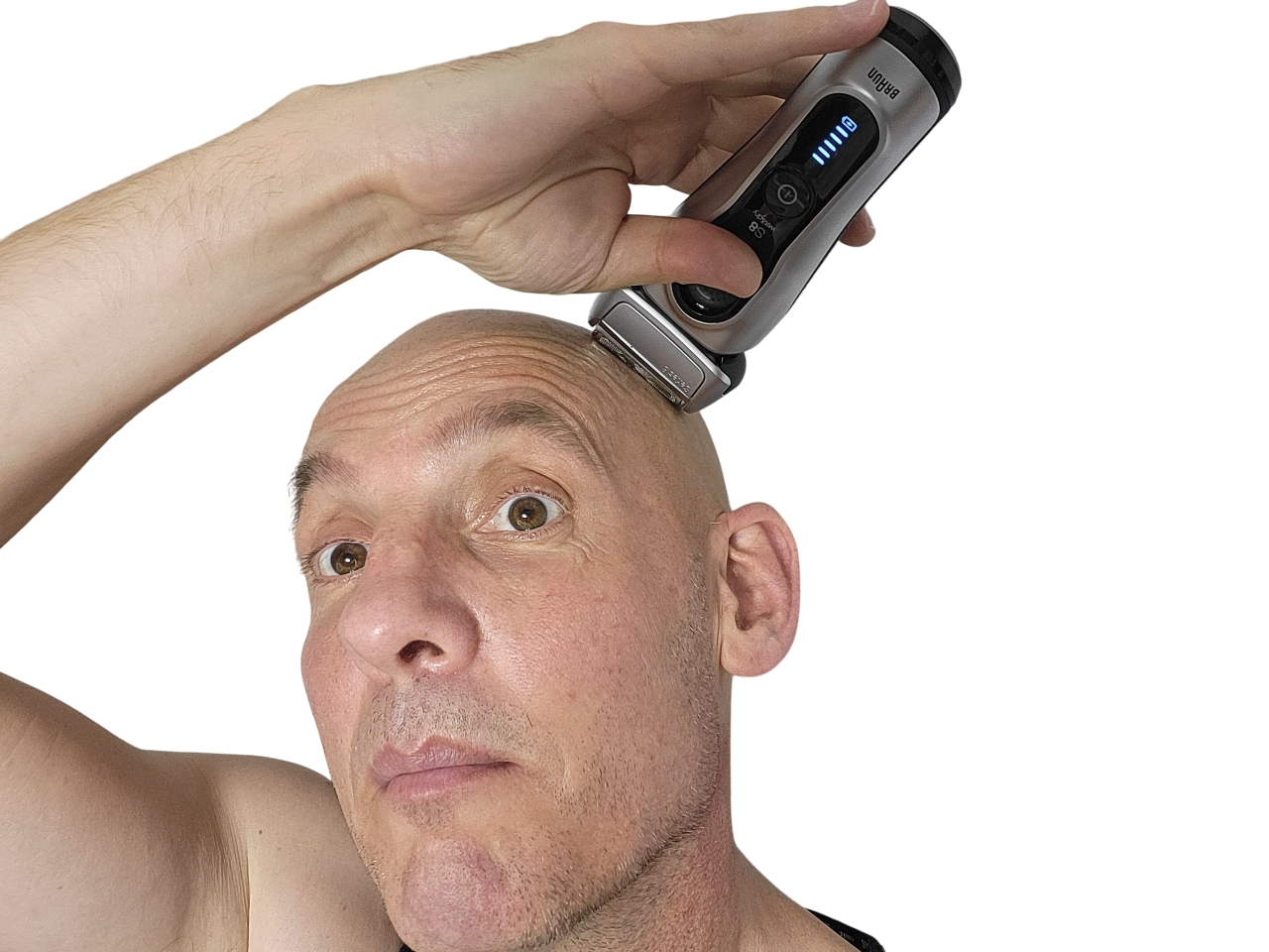 Jason Jones head shaving with Braun Series 8