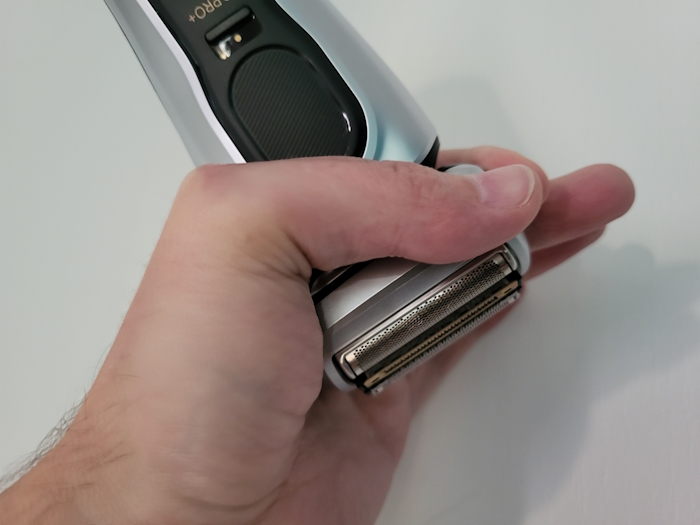 how I hold The Braun S9 Pro for shaving the back of the head