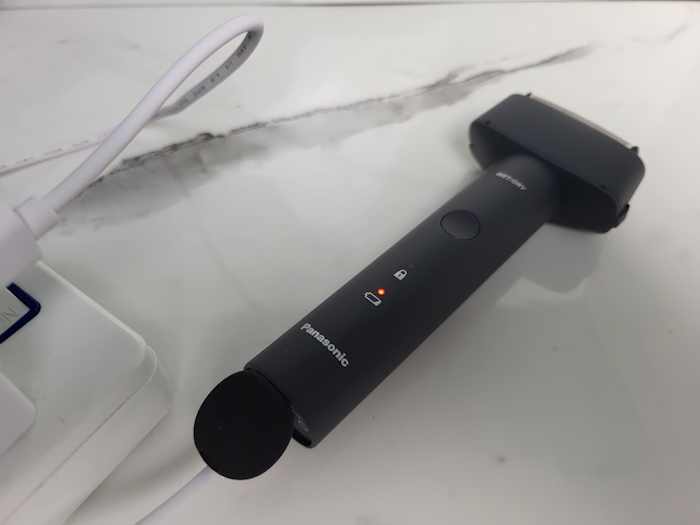 Panasonic ES-RM3B on charge showing LED charging light on