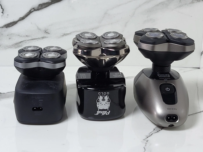 Freebird Flexseries Pro, Skull Shaver Pitbull Gold Pro and Philips Head Shaver Pro 9000 Series lined up displaying how the size compares