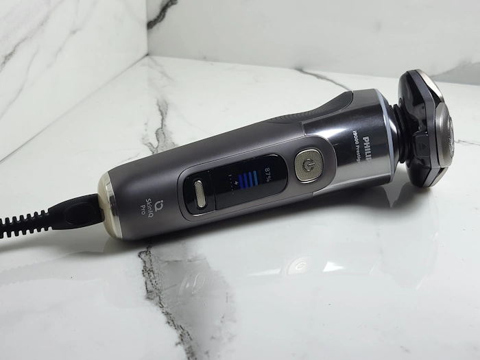 i9000 Ultra on charge with cable attached