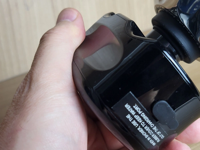 the side of the Pitbull Silver Pro SX5 displaying grooves where it can be held