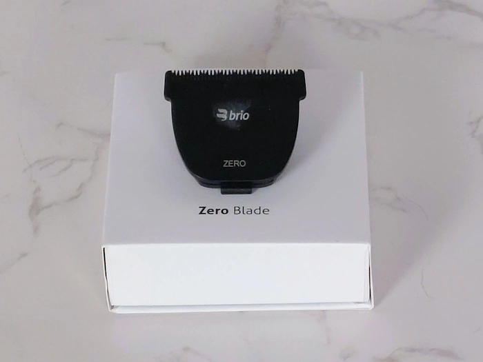 Brio BeardScape V2 Zero Blade on its box