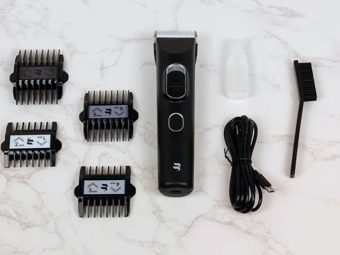 Brion Beardscape V1 Plus unboxed with all components laid out